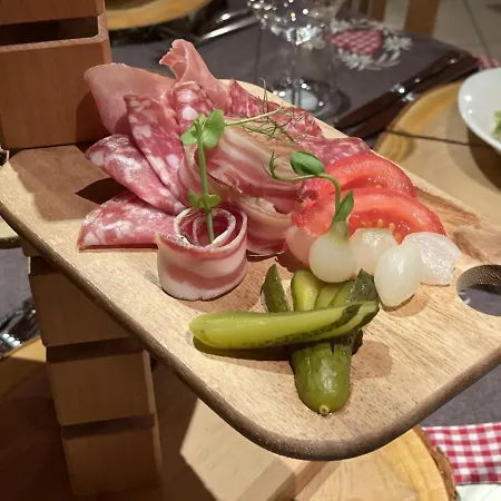 Hotel Arlos - - Restaurant - Bar