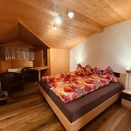 Arlos - - Restaurant - Bar Savognin