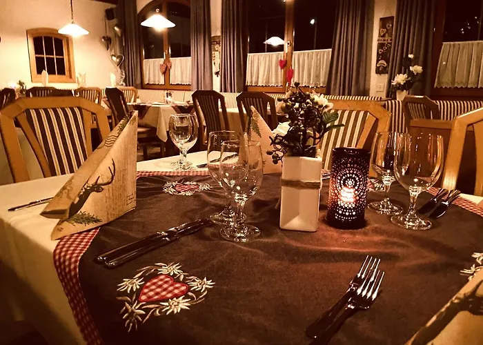 Arlos - - Restaurant - Bar 3* Savognin