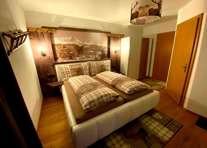 Hotel Arlos - - Restaurant - Bar Savognin