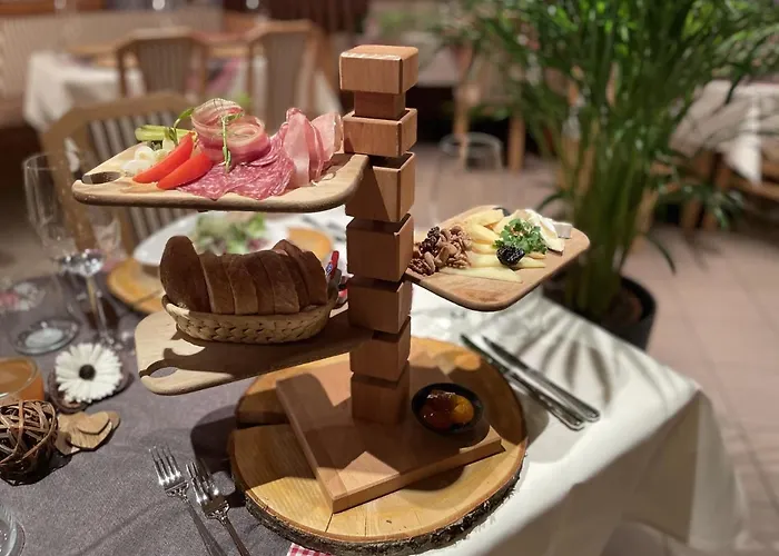 Hotel Arlos - - Restaurant - Bar 3*