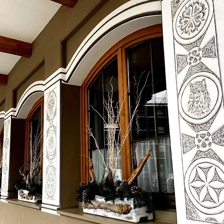 Arlos - - Restaurant - Bar