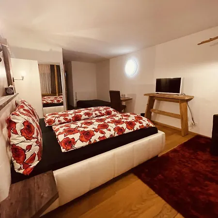 Arlos - - Restaurant - Bar 3*