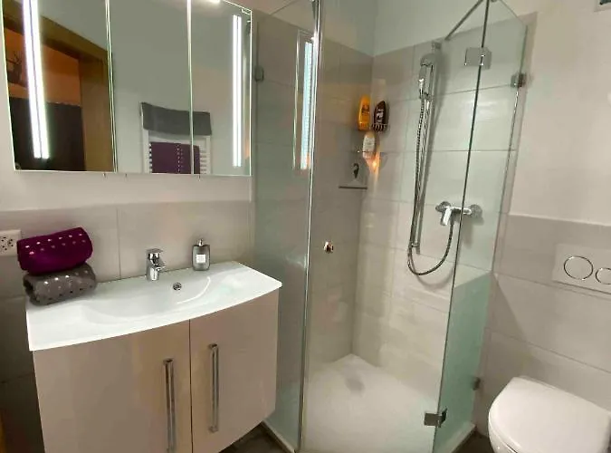 Arlos - - Restaurant - Bar Hotel Savognin