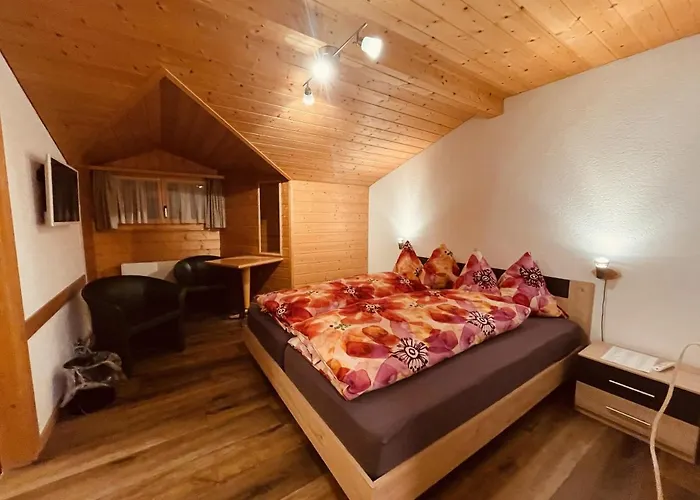 Arlos - - Restaurant - Bar Savognin